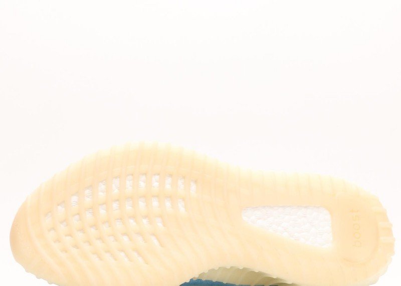 Adidas Yeezy 350 V2 - Image 4