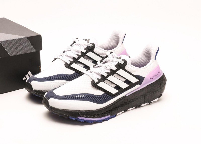 adidas-ultraboost-blue-gradient-sports-shoes