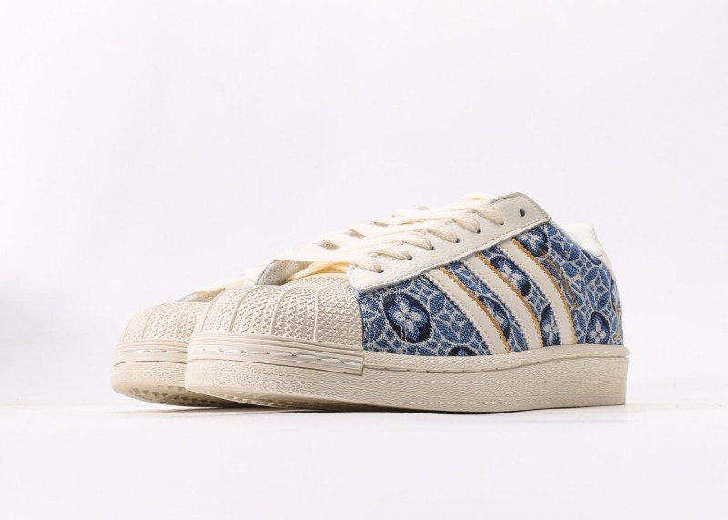 LV x adidas blue and white monogram joint sneakers - Image 5