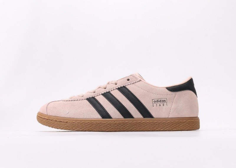 adidas-samba-pink-and-white-sneakers-2