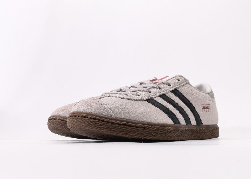 Adidas Samba grey and white sneakers - Image 5