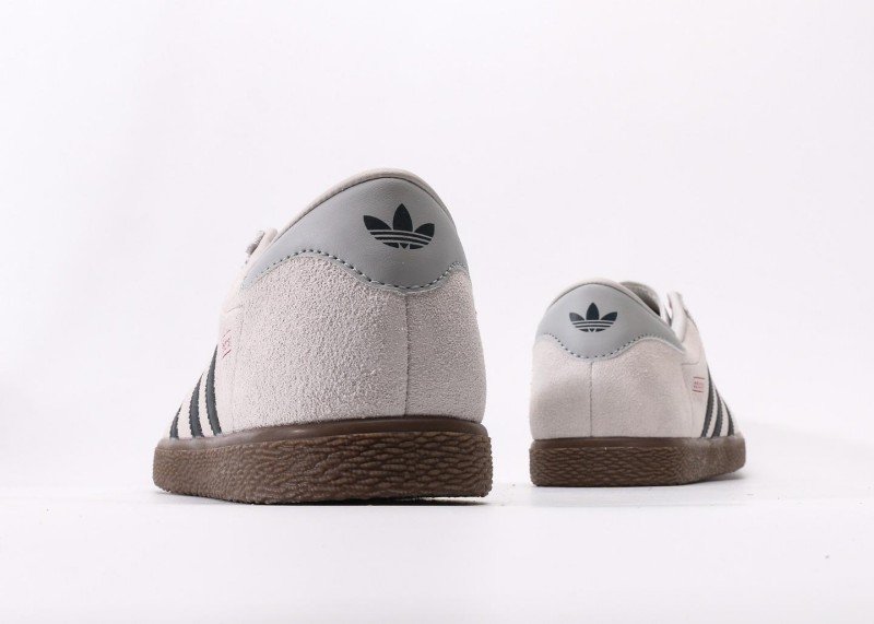 Adidas Samba grey and white sneakers - Image 6