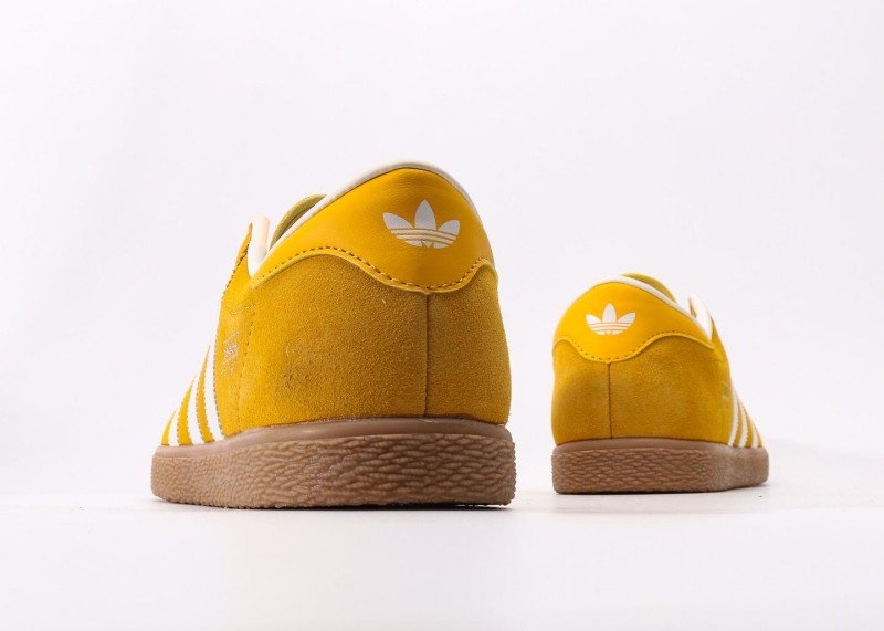 Adidas yellow suede STADÉ sneakers - Image 6