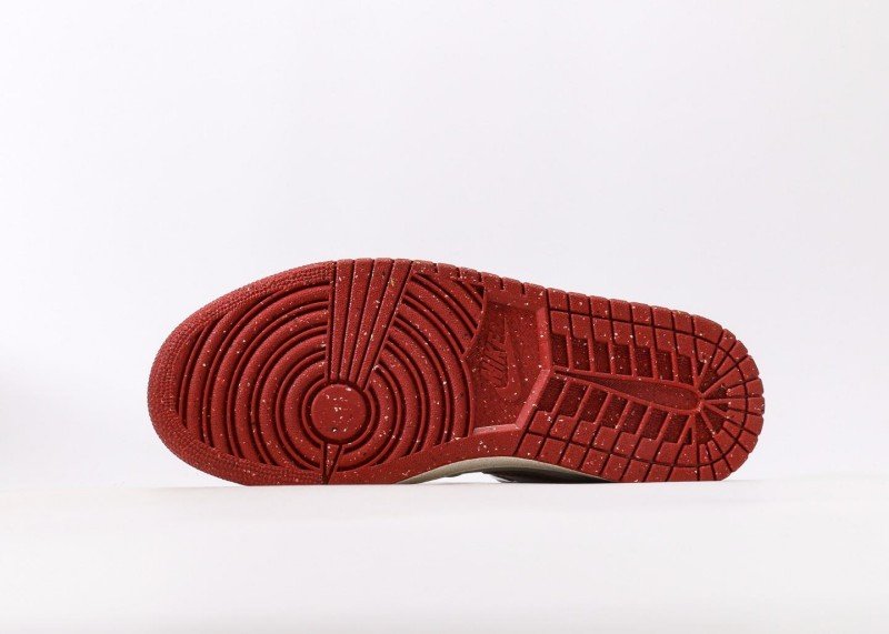 Air Jordan 1 Retro Mid - Image 4