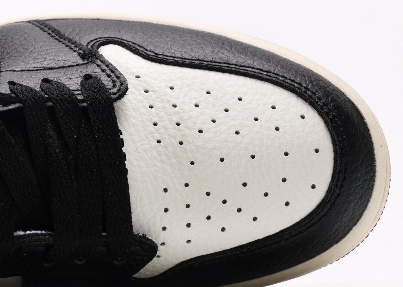 Air Jordan 1 High - Image 8