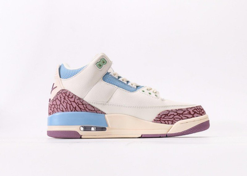 Air Jordan 3 Retro - Image 2