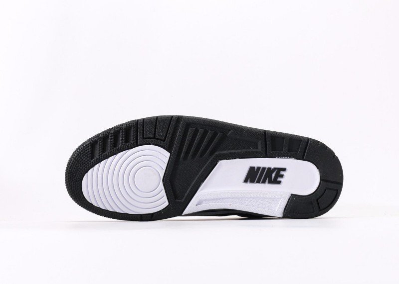 Air Jordan 3 Retro Black White Colorway Sneaker - Image 4