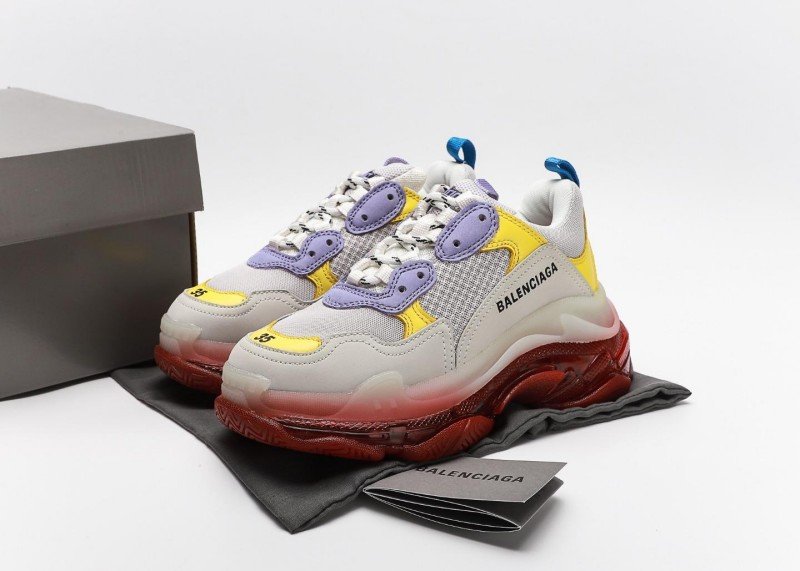 balenciaga-triple-s-2nd-gen-4