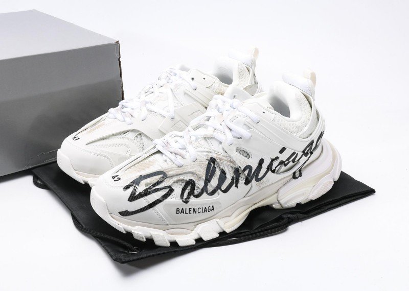 balenciaga-phantom-sneaker-3rd-gen-3