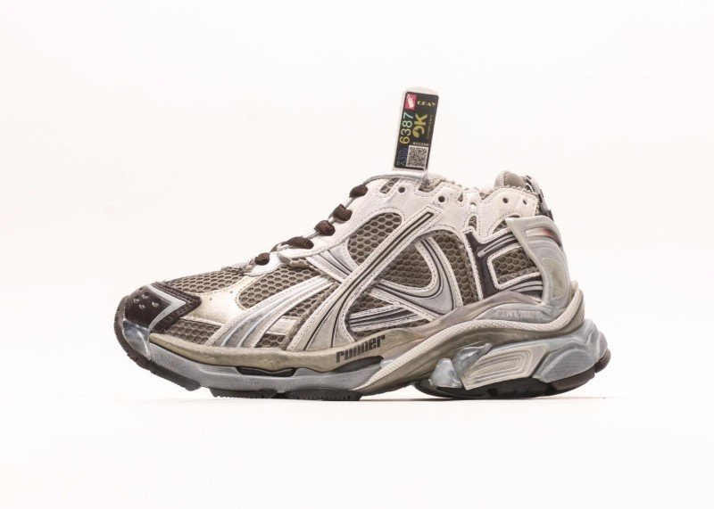 balenciaga-phantom-sneaker-4th-gen-2