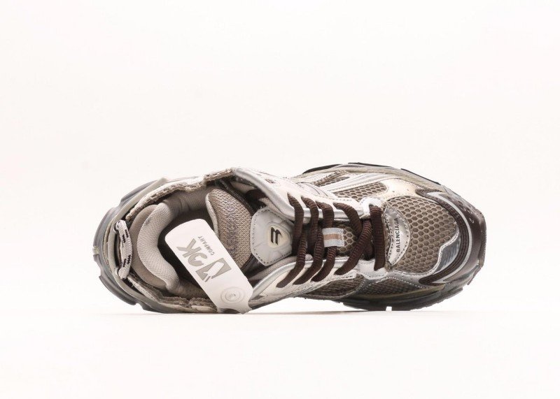 Balenciaga Phantom Sneaker 4th Gen - Image 3