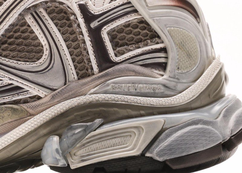 Balenciaga Phantom Sneaker 4th Gen - Image 7