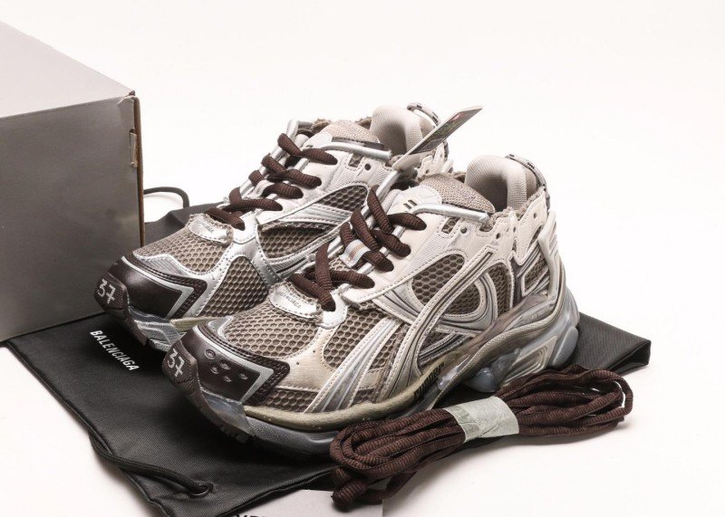 balenciaga-phantom-sneaker-4th-gen-2