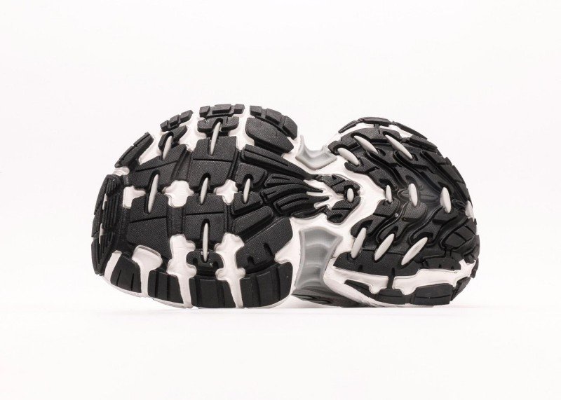 Balenciaga Phantom Sneaker 4th Gen - Image 4