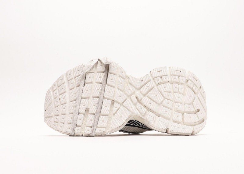 Balenciaga Phantom Sneaker 4th Gen - Image 4