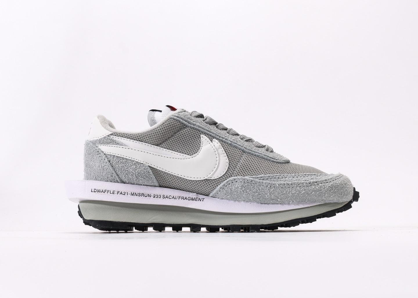 Nike Sacai x Nike Ldwaffle - Image 2