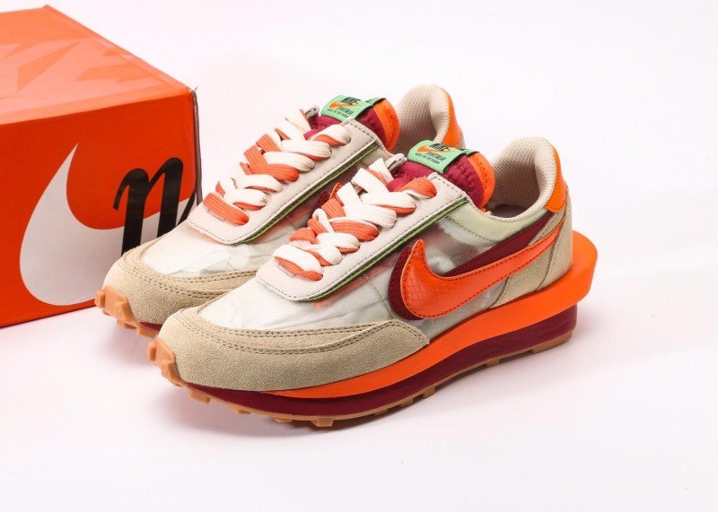 nike-sacai-x-nike-ldwaffle-8