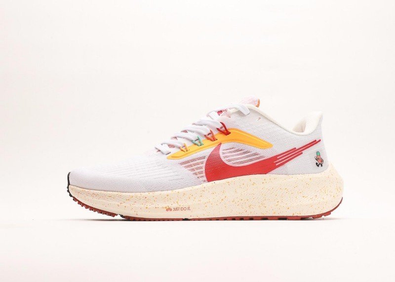 nike-air-zoom-pegasus-38-running-shoes-2