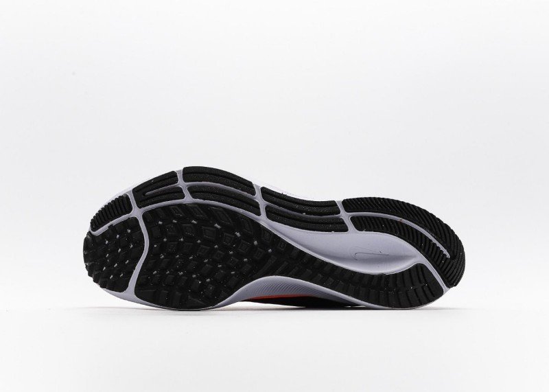 Nike Air Zoom Pegasus 38 Generation 38 - Image 4