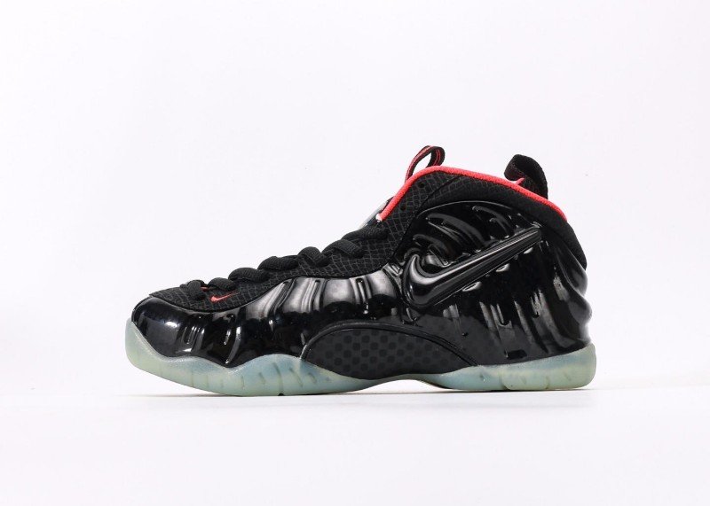 nike-air-foamposite-one-4