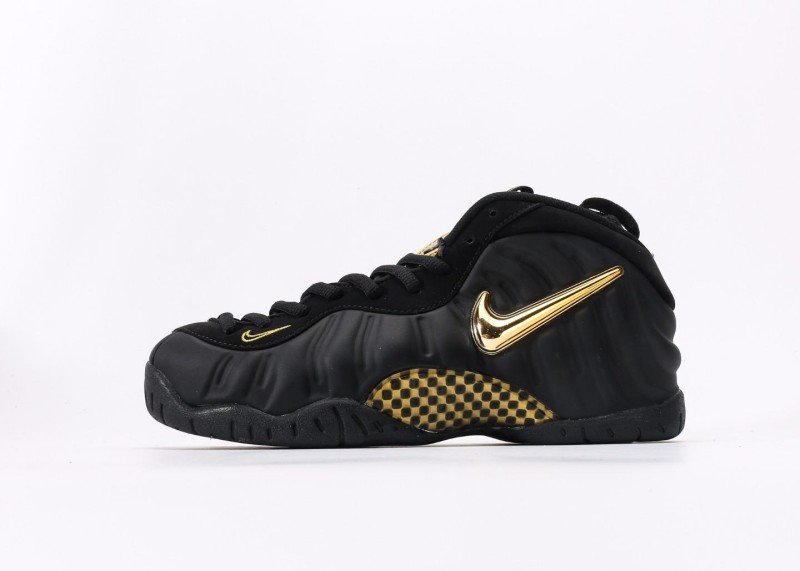 nike-air-foamposite-one-5