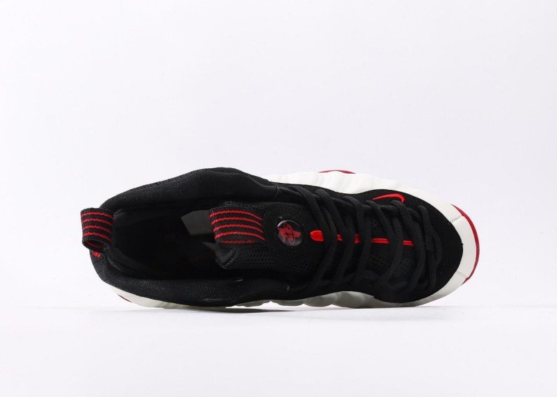Nike Foamposite One - Image 3