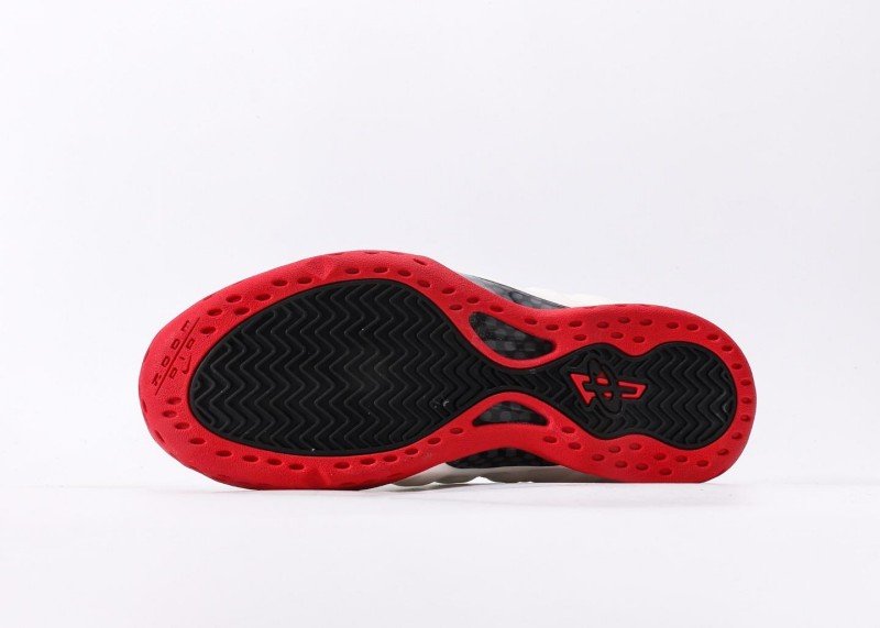 Nike Foamposite One - Image 4