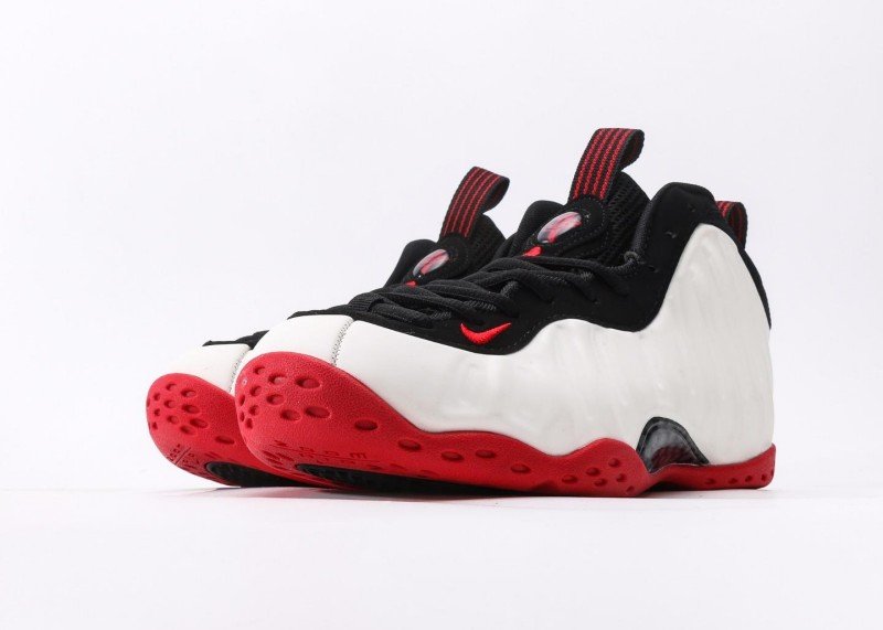 Nike Foamposite One - Image 5