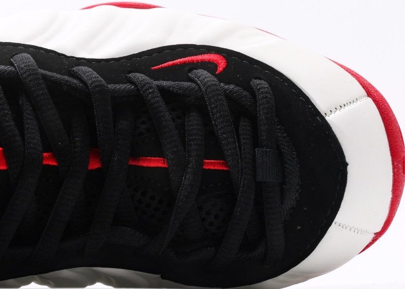 Nike Foamposite One - Image 8