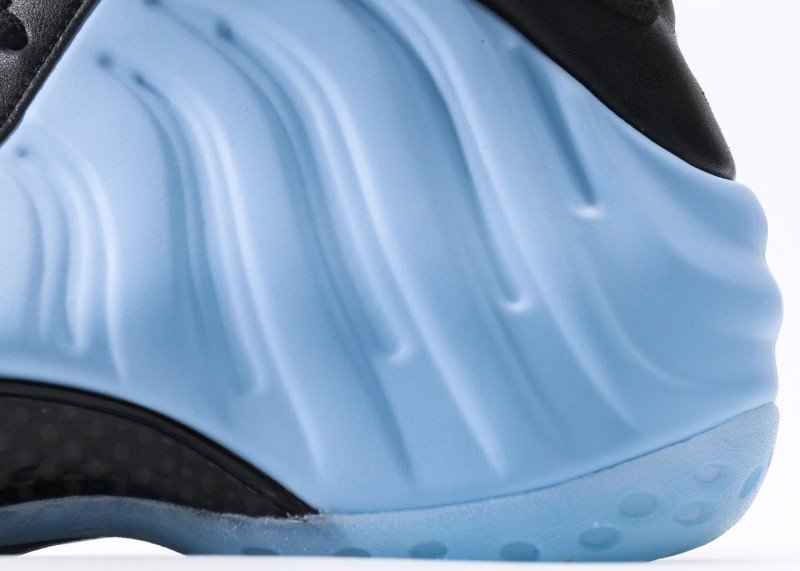 Nike Foamposite One - Image 7