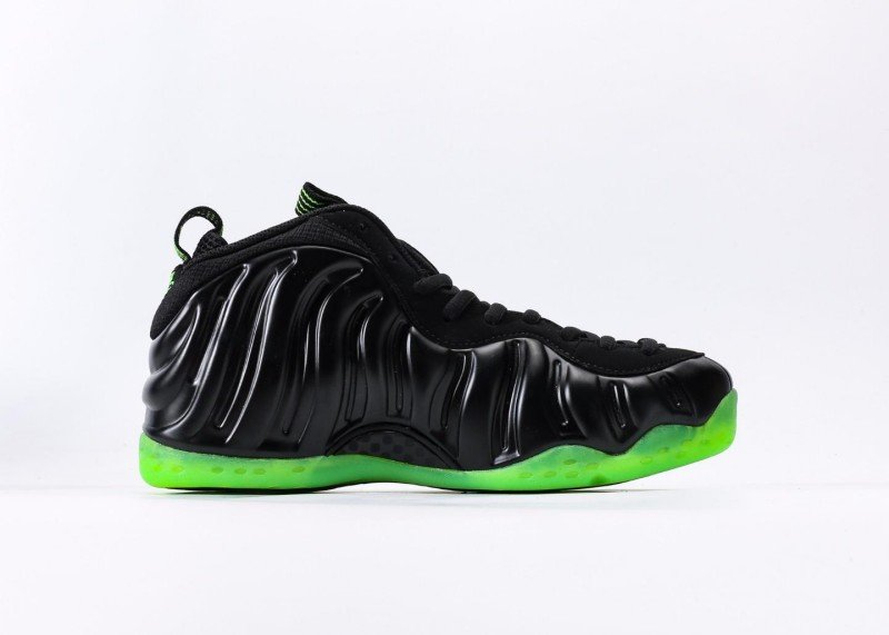 NIKE AIR FOAMPOSITE ONE - Image 2