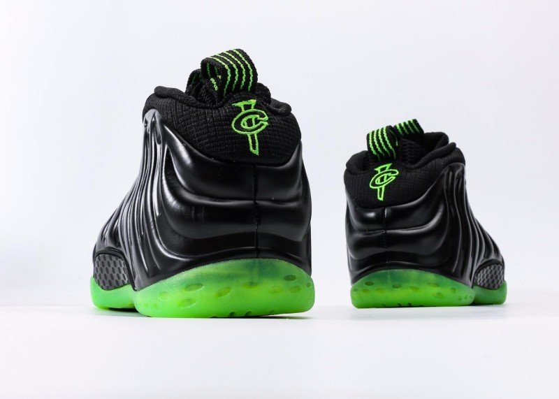 NIKE AIR FOAMPOSITE ONE - Image 6