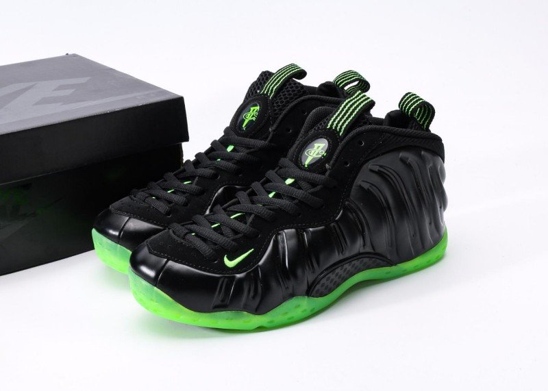 nike-air-foamposite-one-7
