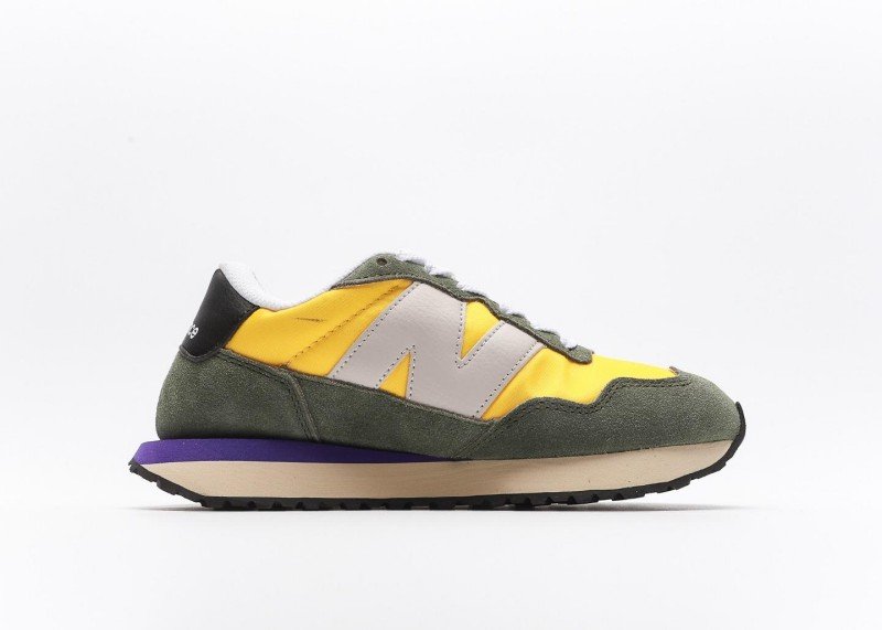 New Balance 237 Retro Running Shoes - Image 2
