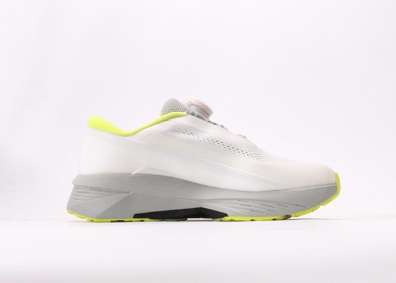 Descente Cron Racer Unisex Minimalist Anti-Slip Casual Shoes - Image 2