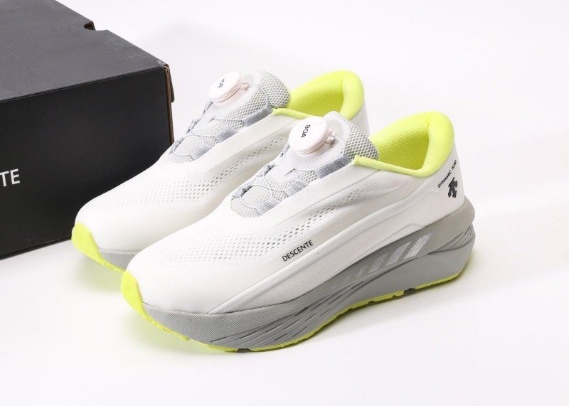 Descente Cron Racer Unisex Minimalist Anti-Slip Casual Shoes - Image 9