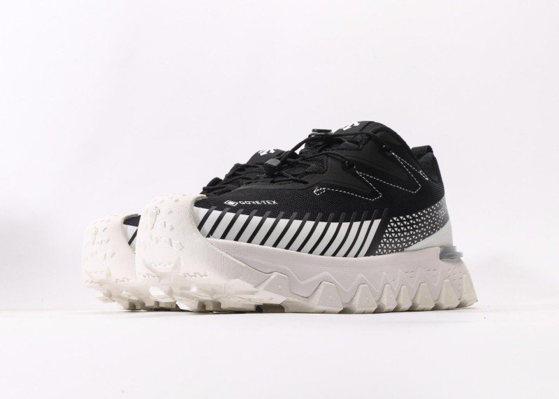 Descente LAVITATE WIRE 3.0 Black-White Shoes - Image 5