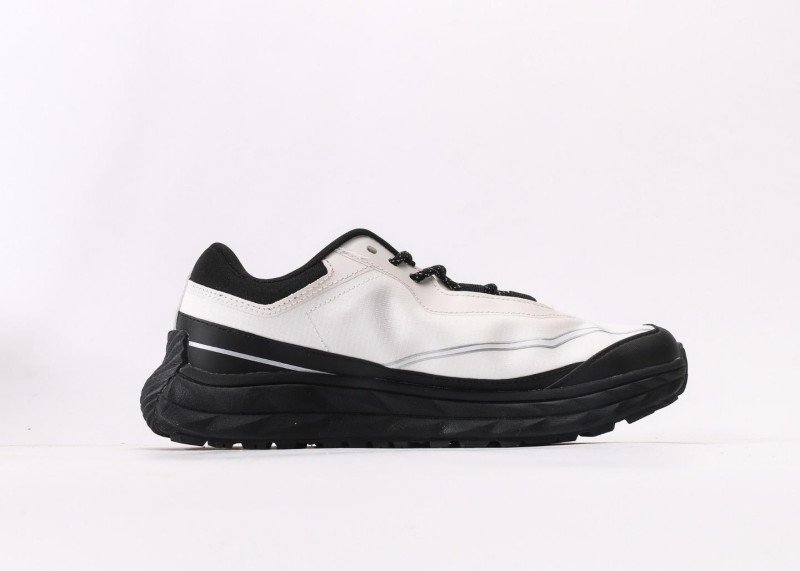 Descente CHRON RACER White-Black Shoes - Image 2