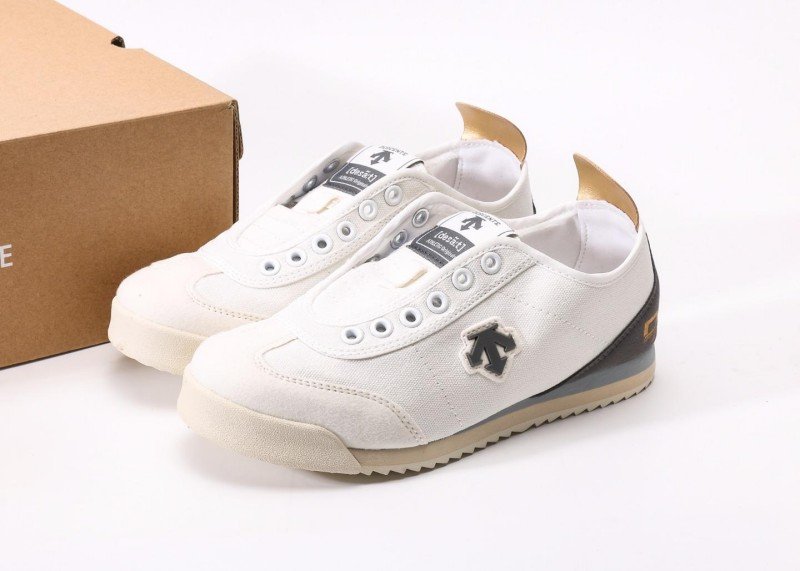 descente-dc-series-retro-panel-casual-shoes-beige-gray