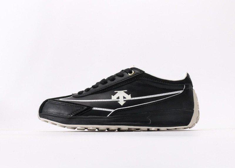 descente-dc-series-retro-leather-casual-shoes-black