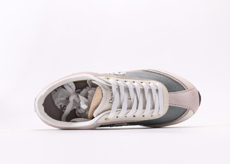 Descente DC Series Retro Panel Leather Casual Shoes - Image 3